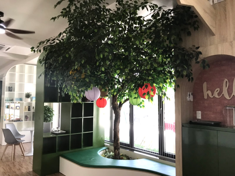 Thi công cây hoa giả đẹp
