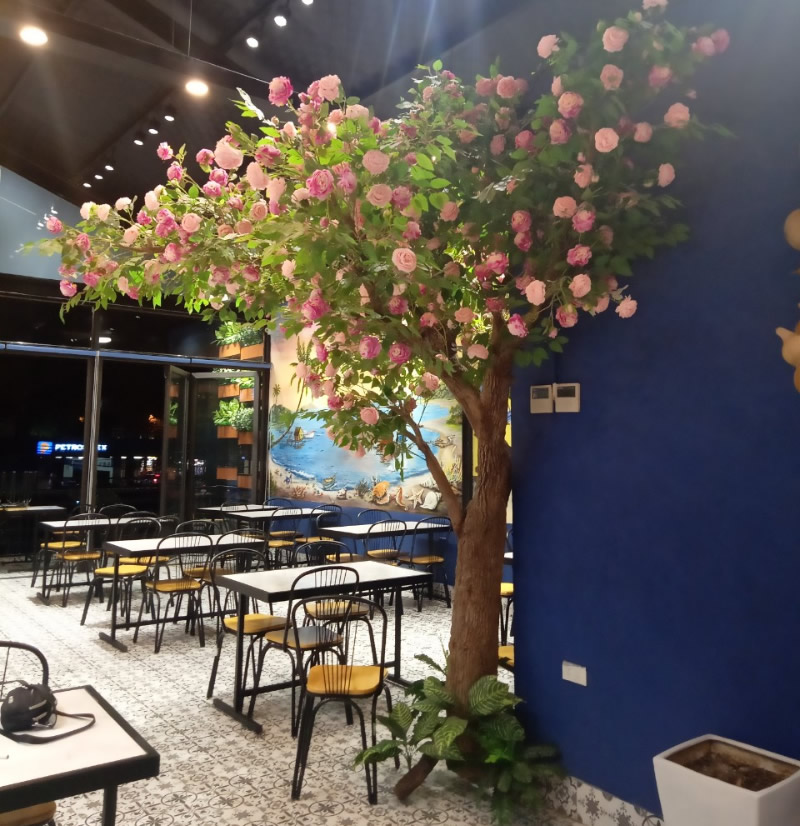 Thi công cây hoa giả đẹp