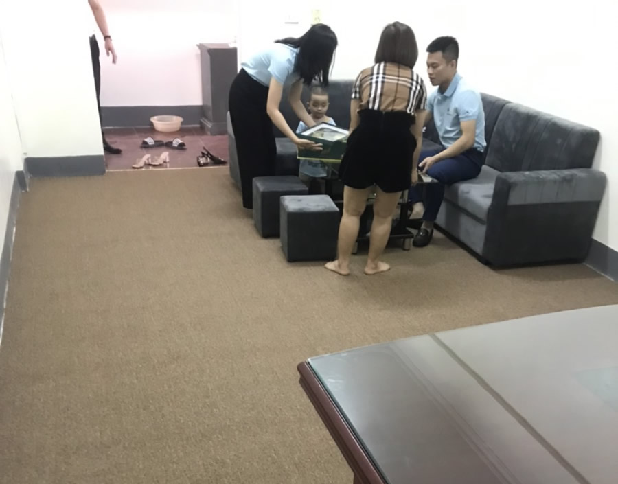 Thảm cuộnvăn phòng công ty du học MKH